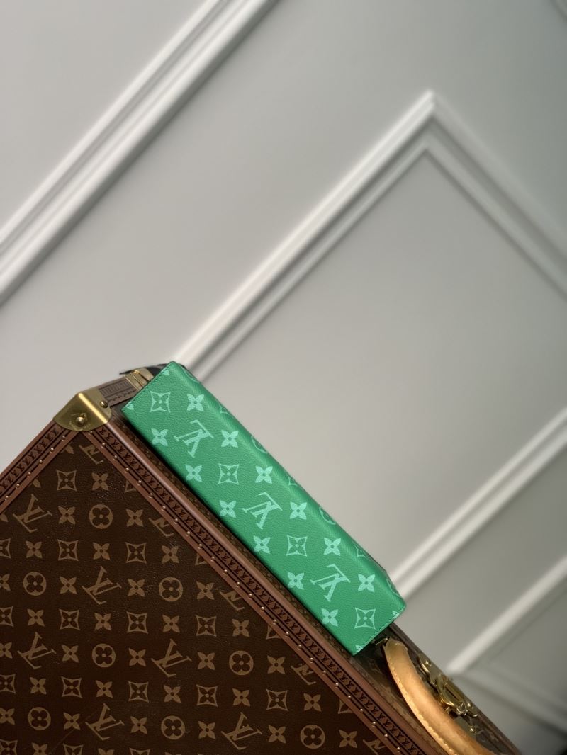 LV Clutch Bags